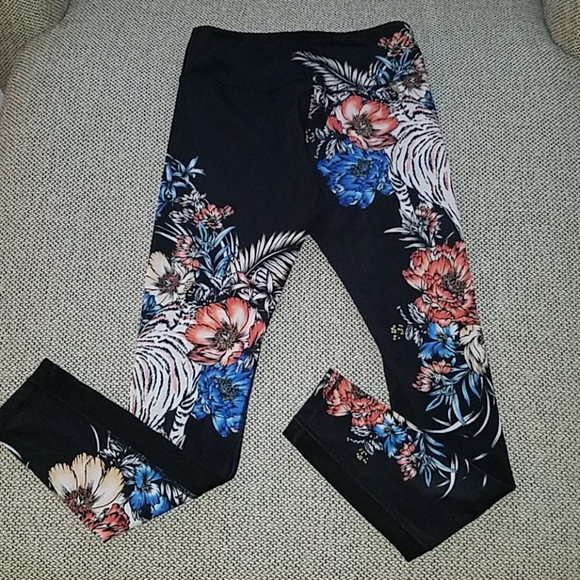 GUC L'urv tropical tiger leggings and crop set - Picture 4 of 9